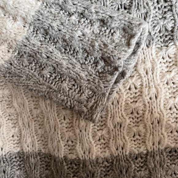Oversized Chunky Cable Knit Grey & White Striped Sweater - Cozy Swing Top - Picture 3 of 5